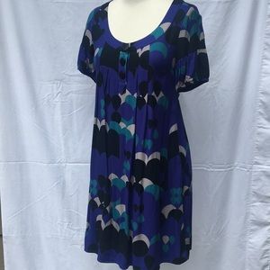 Shortsleeved Patterned Rayon Dress